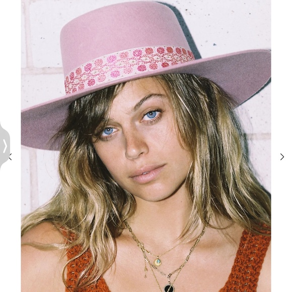 Soold ❌❌RARE! Lack of color rose boater - Picture 1 of 7